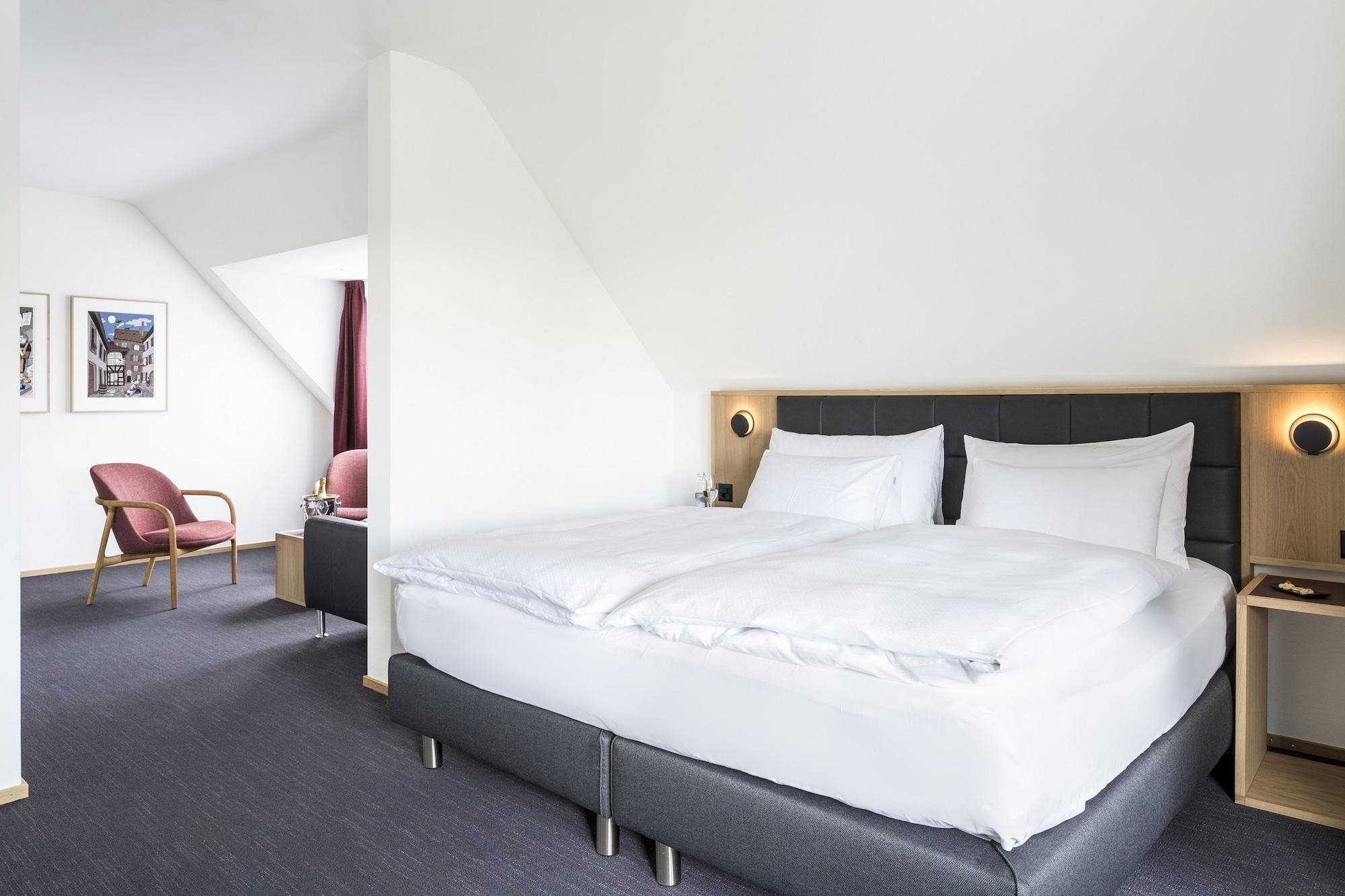 - Da Wohnen, Wo Lebt! Hotel Bazel