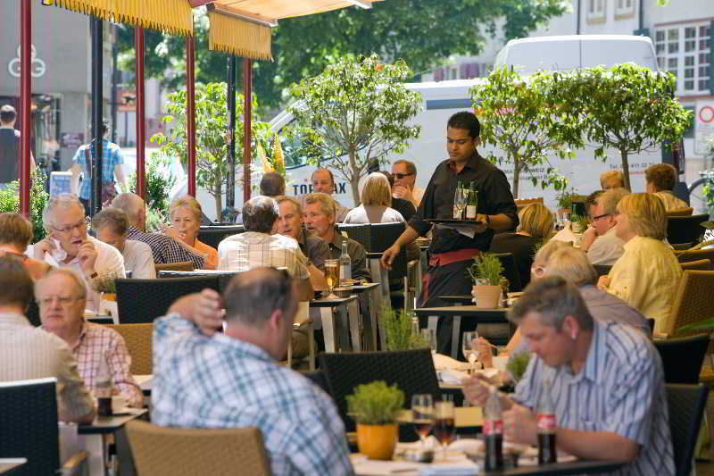 - Da Wohnen, Wo Lebt! Hotel Bazel