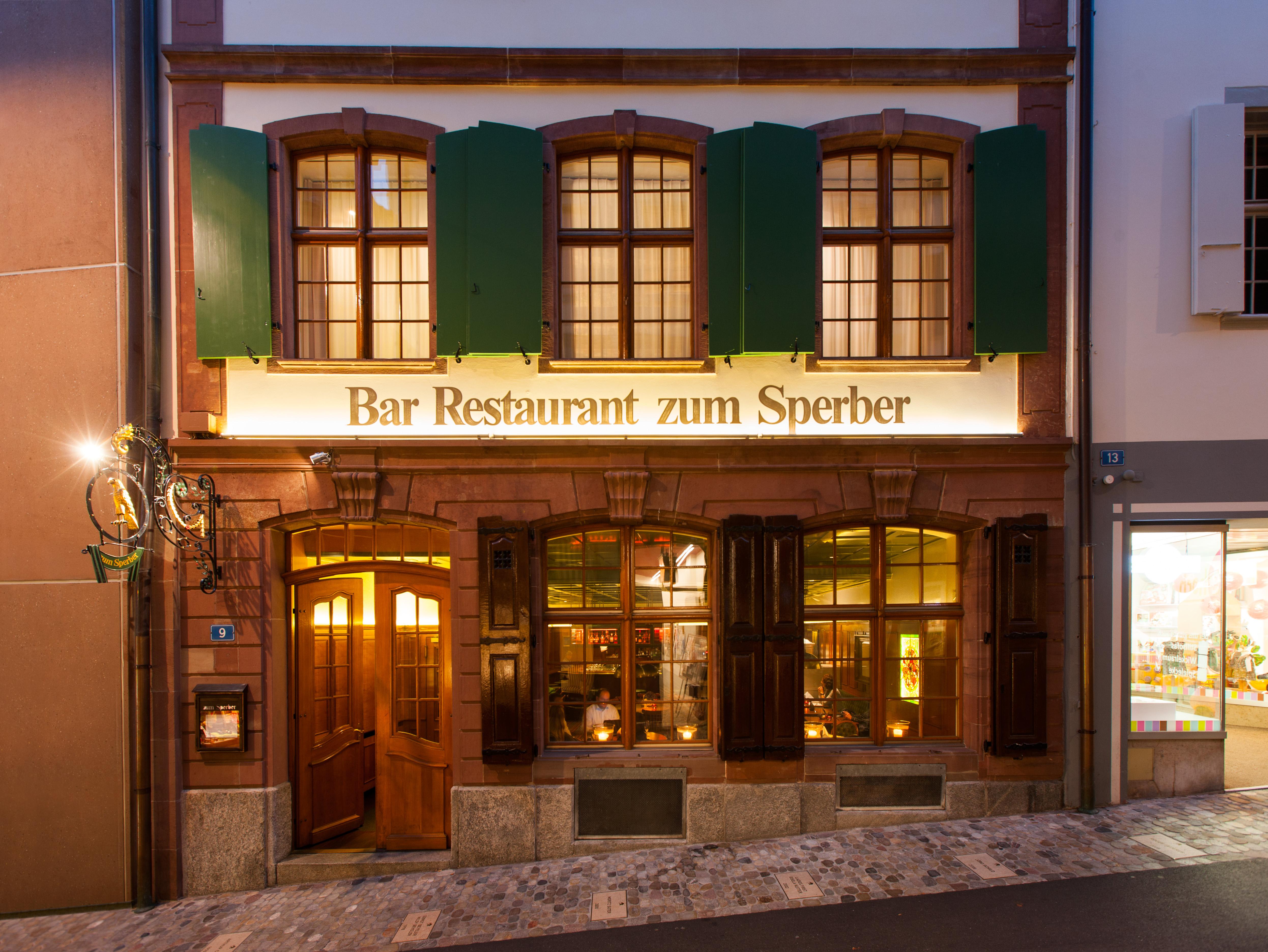 - Da Wohnen, Wo Lebt! Hotel Basilea